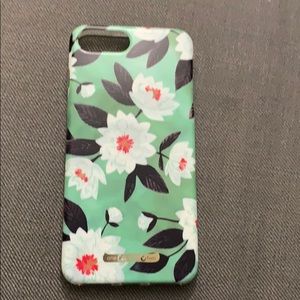 iPhone 7+ floral phone case - excellent condition